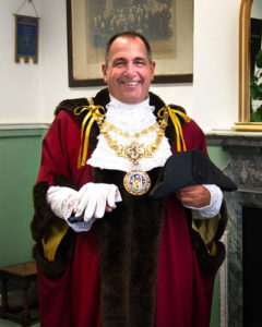 Councillor Neale Murphy wearing the Mayoral regalia